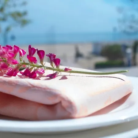 Royal جوليانوفا