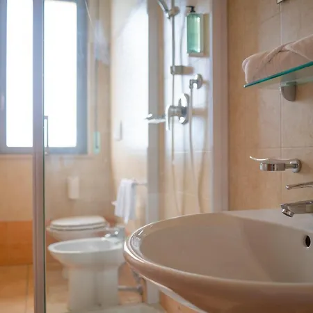 Royal 3* جوليانوفا